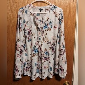 Torrid white floral long sleeve blouse, size 1(x)